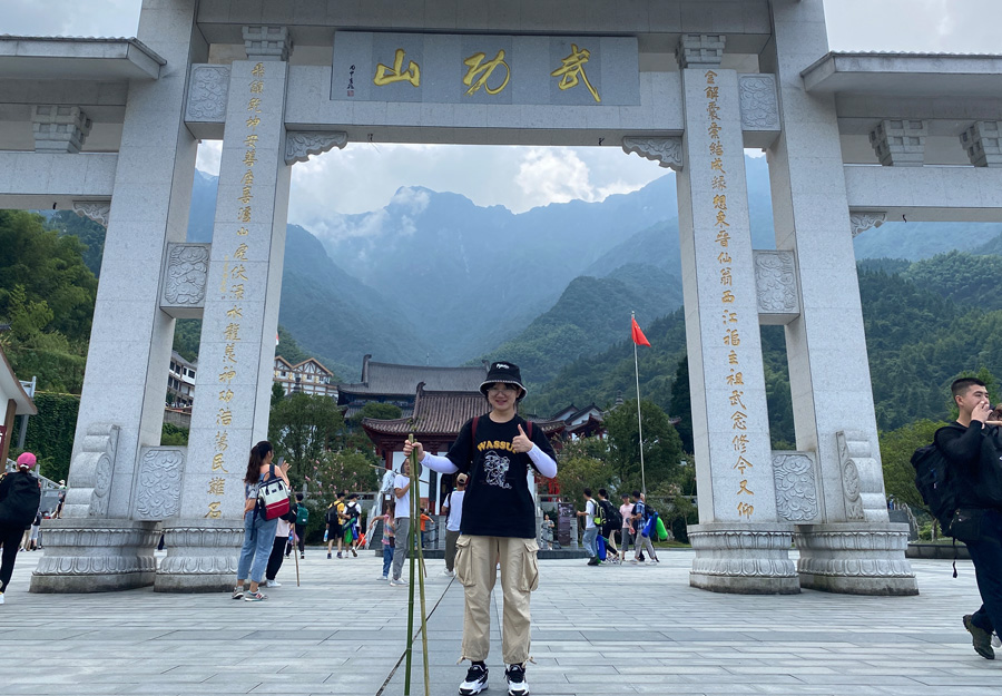 2022年度2003网站太阳集团医药优异科技斗争者——王李洪