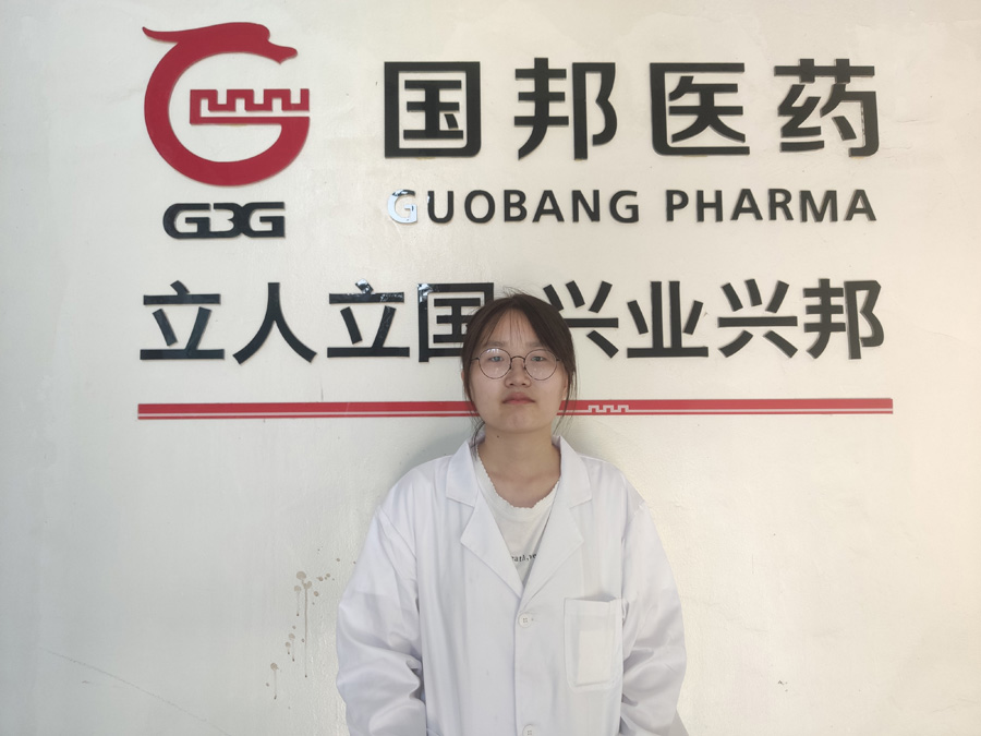 2022年度2003网站太阳集团医药优异科技斗争者——索喆丹